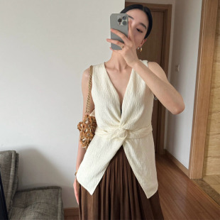 定制抗皱条纹V领上衣高级感气质时尚 春夏新款 百搭收腰T恤 栖谷