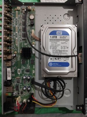 海康威视16路硬盘录像机HIK/DS-7816HE-E1/M/-AF-DVR-II-B/16-1西