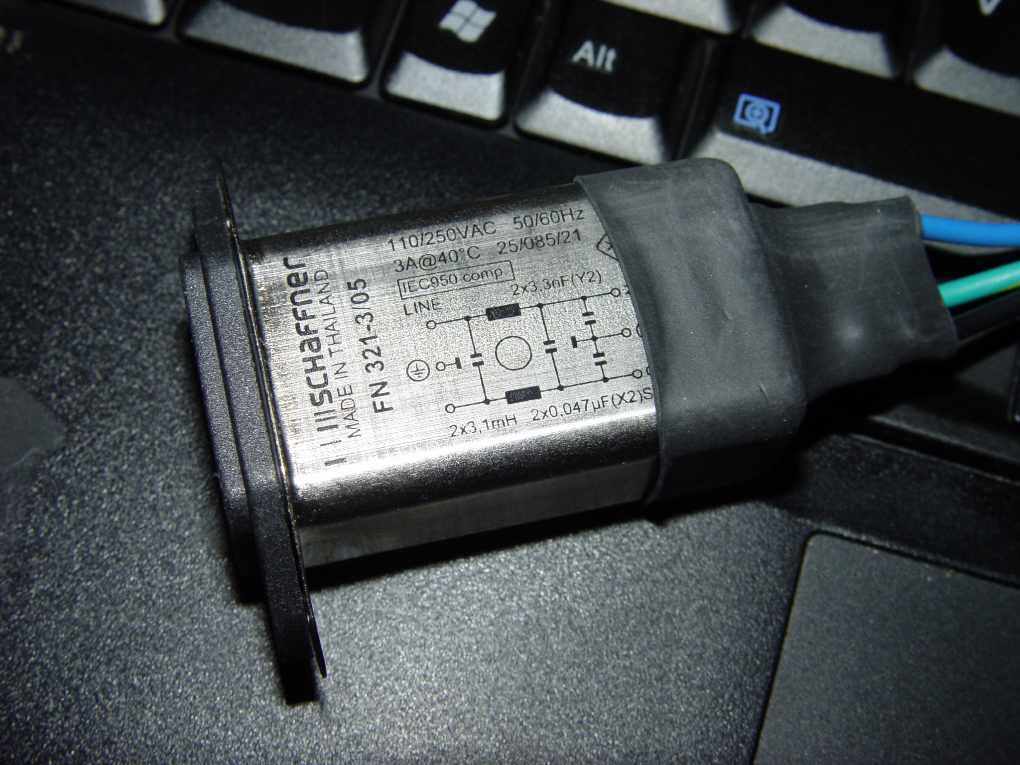 Schaffner夏弗纳高级音响仪器电源插座带滤波器 220v3A带线