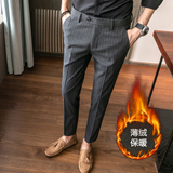 灰色