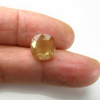 天然裸石中性长石价格亲民戒指面