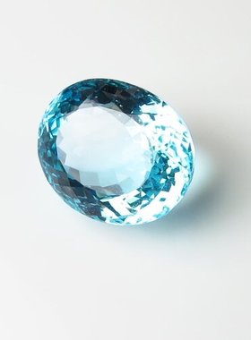 23.39克拉蓝色托帕石戒面天然蓝晶18X15