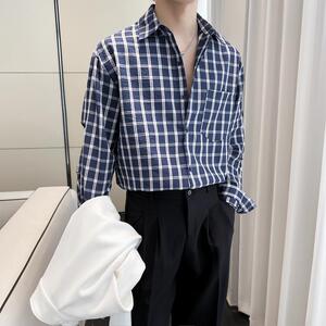 2025秋冬新款蓝色格子男长袖衬衫英伦宽松落肩上衣A202CS2011P65,女生花衬衫搭配什么裤子图片