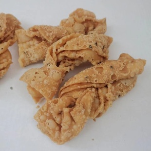 湖北天门传统特产焦叶翻饺子香酥麻叶子油炸麻花零食制作