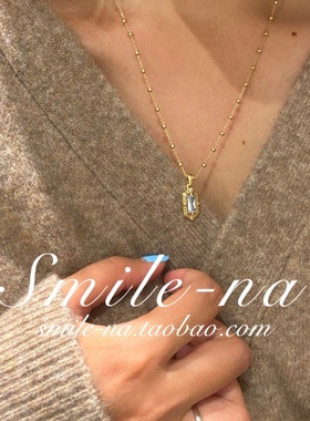 韩国进口纯银法式复古吊坠锆石