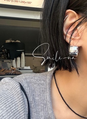 韩国进口925纯银时尚简约大气宽面圆圈耳环耳钉耳饰法式复古