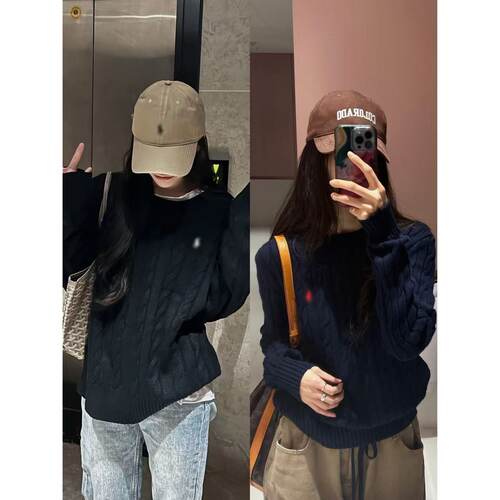 圆领长袖男女同款麻花针织上衣