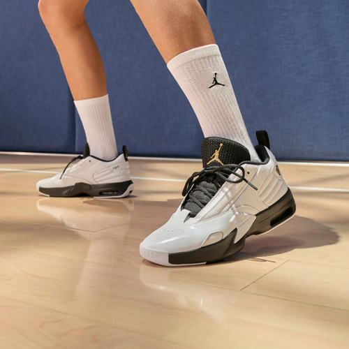 耐克男鞋新款Jordan Max Aura 6气垫缓震实战篮球鞋 FQ8298-101