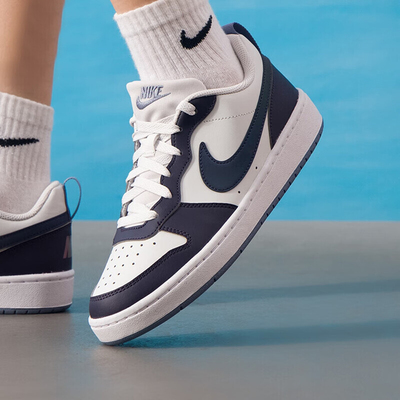 耐克女鞋2025新款Court Borough低帮板鞋皮面运动休闲鞋 IB0716