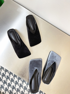 2025夏季新品欧美街拍斜口宽方头金丝绒皮里V口套脚平底潮女拖鞋