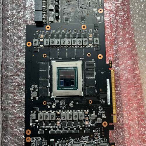 可维修华硕TUF RX7900XT 20G显卡，板本，没有散热器议价