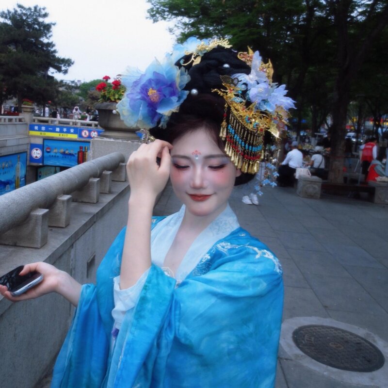 舞媚娘古风头饰汉服金色流苏汉服发钗步摇头饰发簪秀禾奢华汉服