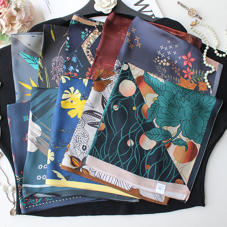 53cm真丝小方巾春秋高级桑蚕丝