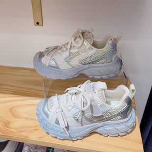 卡途童鞋2025春款韩版童鞋潮牌男女童魔术贴休闲老爹鞋跑步运动鞋