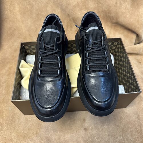 断码38 39撤柜品牌高端男士商务休闲运动皮鞋头层牛皮有防伪AC36