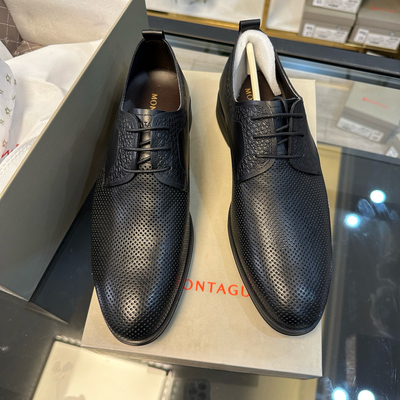 断码42撤柜法国品牌梦男士夏季冲孔皮凉鞋德比皮鞋舒适柔软M46