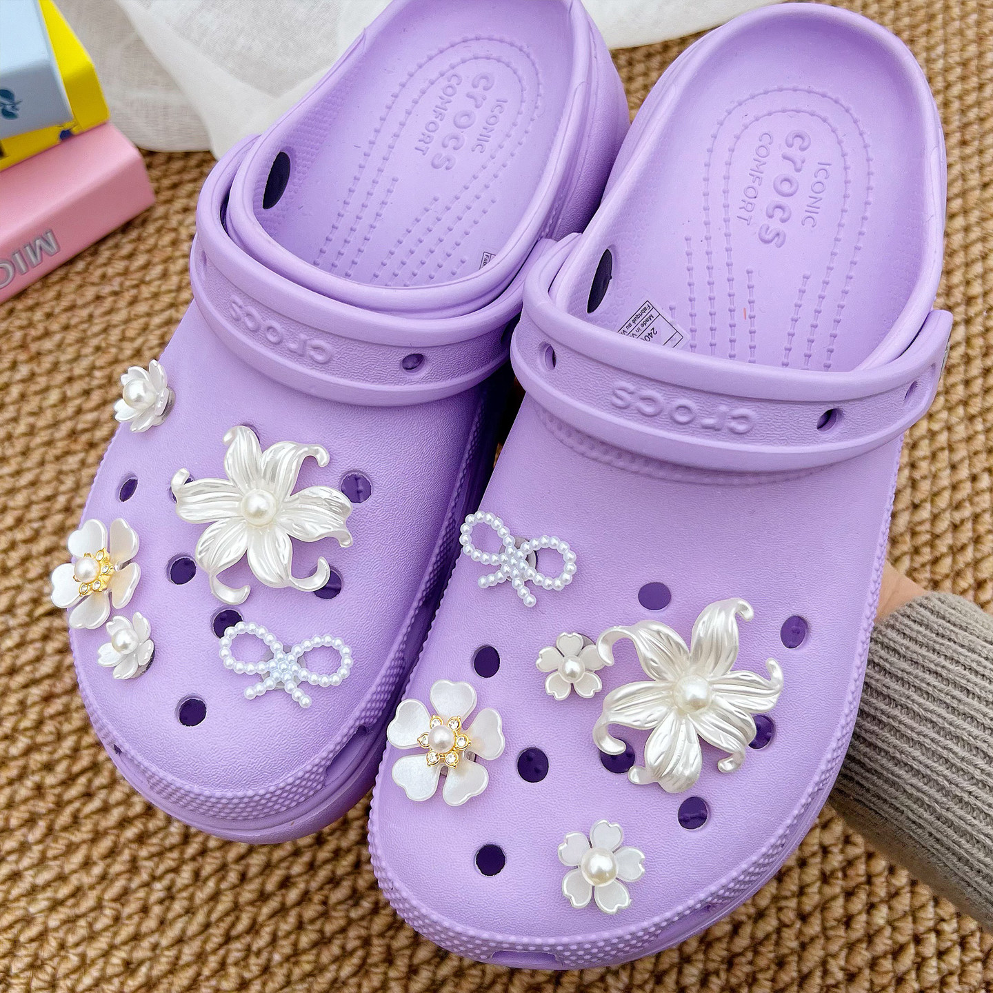 洞洞鞋配饰鞋花鞋扣diy水仙花蝴蝶结珍珠高级感装饰适配crocs可拆