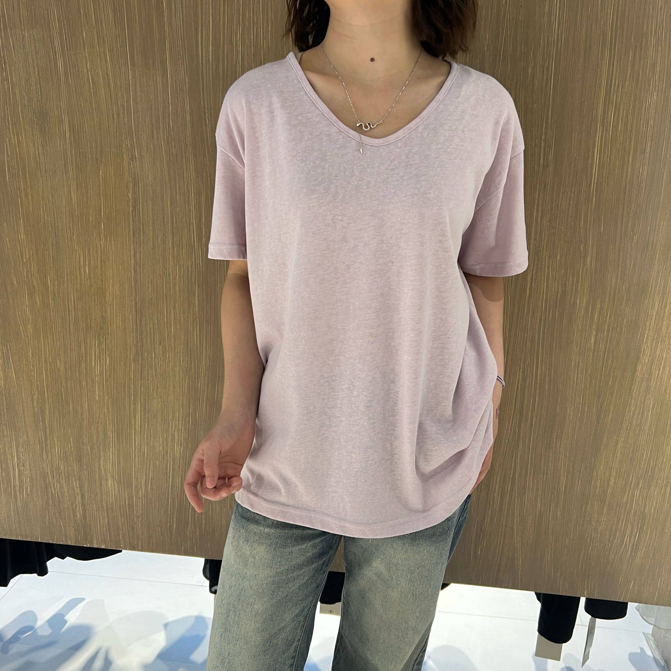 【黑唐夫妇】V领短袖T恤女宽松T恤