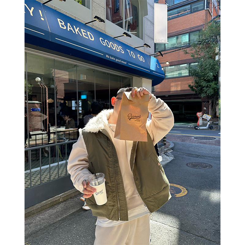 GAHKSTUDIO 「江南贵公子」秋冬设计师款慵懒冬日羊羔毛领马甲2色,男装,棉衣,淘宝优惠券,粉丝福利购,淘宝优惠卷