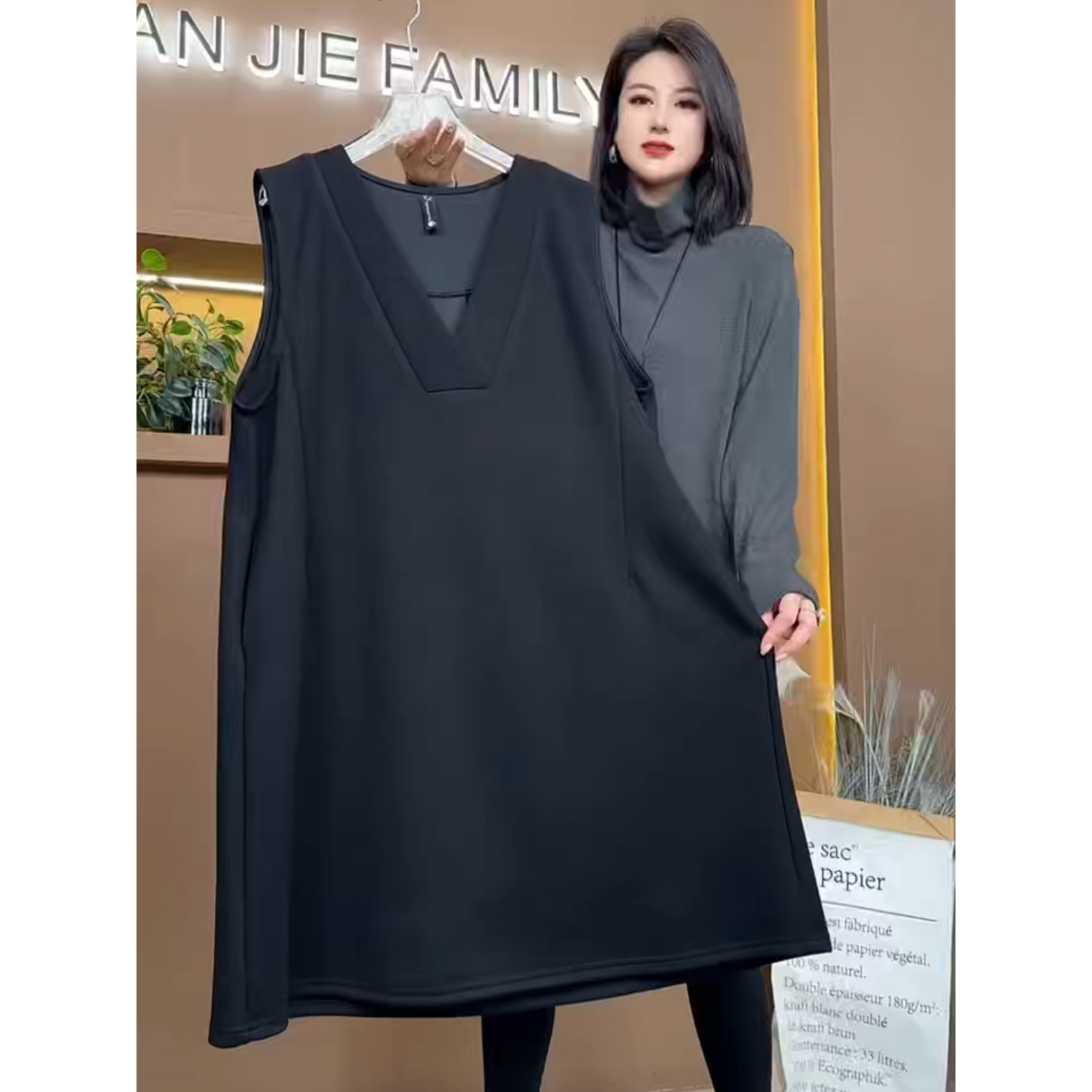 2025秋冬新款韩版时尚v领加肥加大码胖妹妹遮肉显瘦坎肩马甲裙女,女装/女士精品,马夹,淘宝优惠券,粉丝福利购,淘宝优惠卷