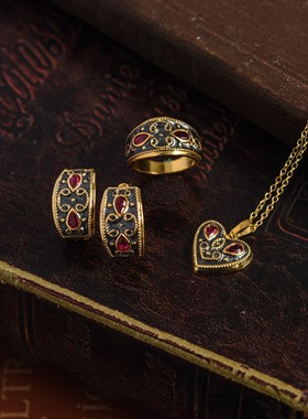 珐琅爱心项链耳环戒指套装