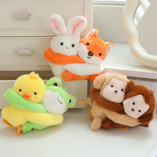 趣味狐狸兔子抱抱公仔毛绒玩具小挂件猴子狗玩偶情侣背包挂饰礼物