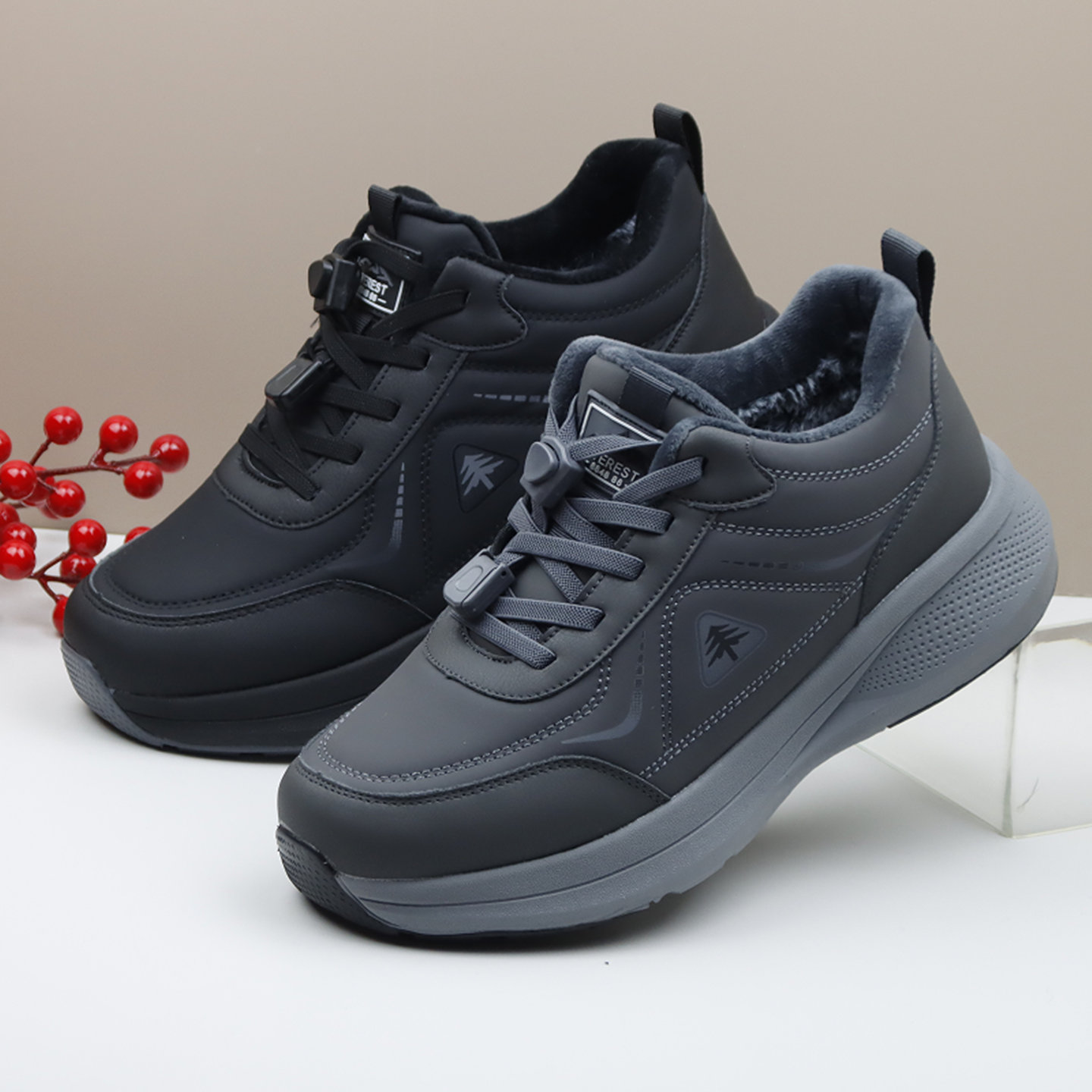 老北京布鞋男鞋冬季加厚保暖软底防滑爸爸鞋加绒男士休闲男棉鞋