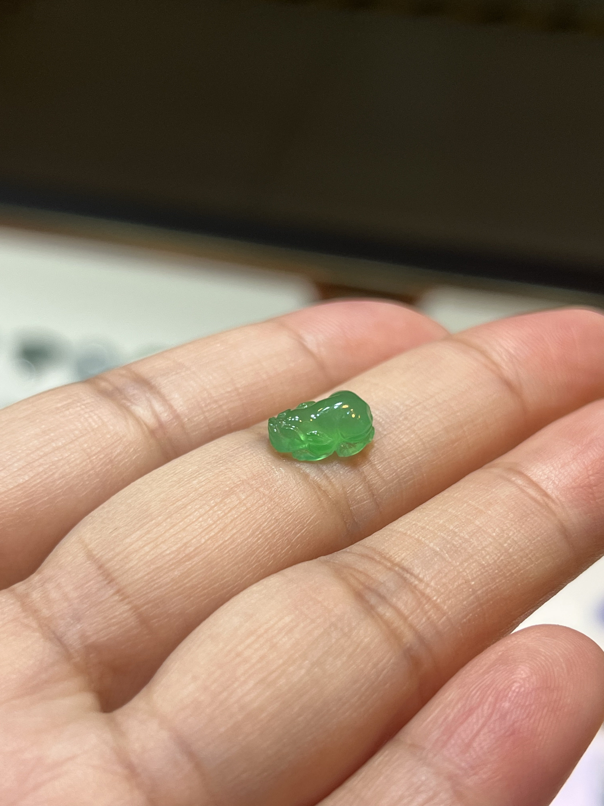 天然玉石翡翠A货冰种阳绿貔貅吊坠挂件项坠裸石蛋面戒面