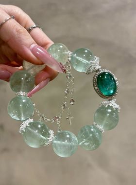 薄荷绿宝玻璃手链精致清冷感薄荷奶绿手串洋气时尚百搭串珠手链女