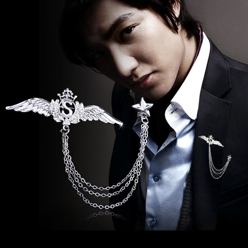 日韓水鑽天使翅膀胸針男士西裝胸花複古徽章流蘇鏈條外套別針配飾在類目 飾品/流行首飾/時尚飾品新, 胸針中 - 來自Buy2taobao.com提供專業的淘寶代購服務