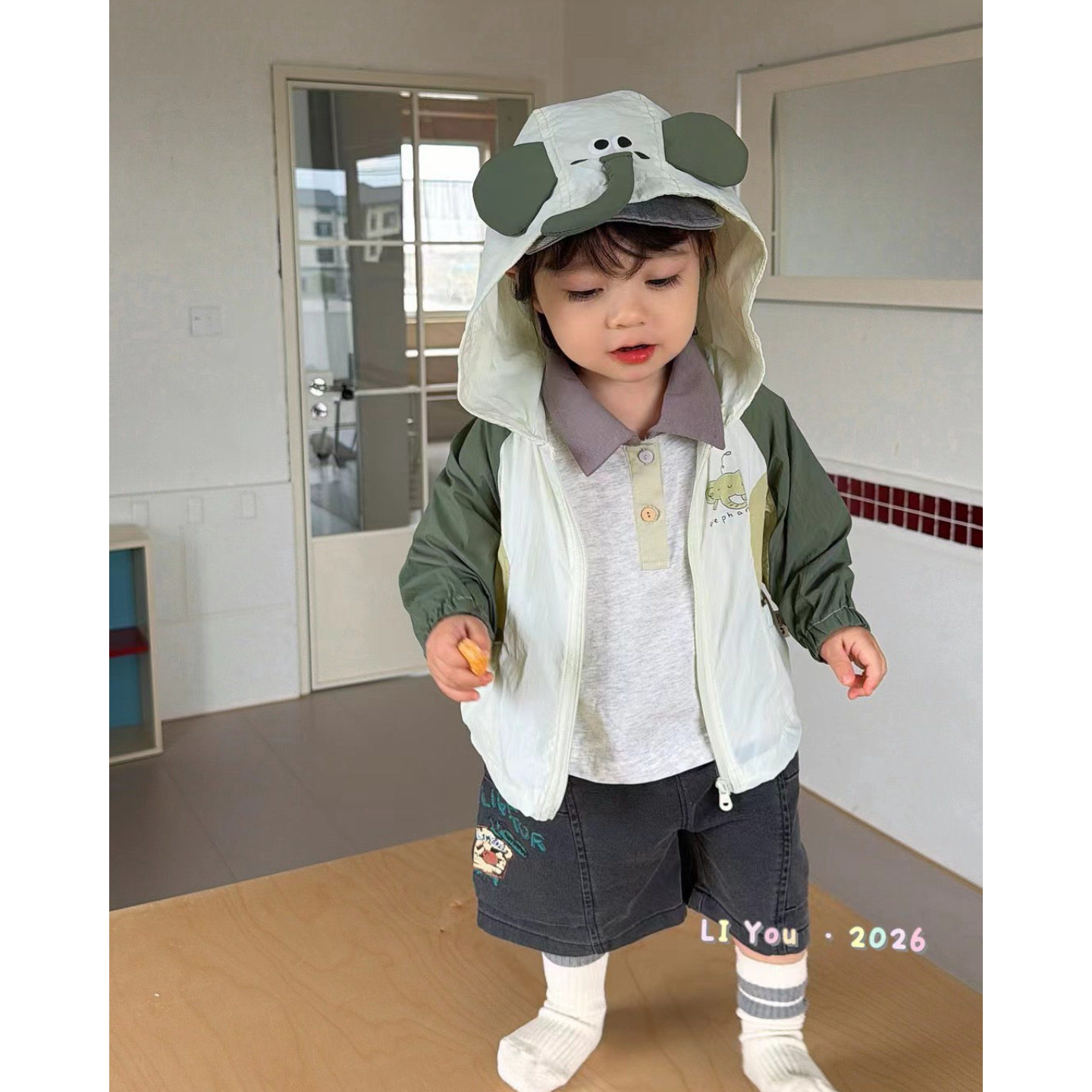 宝宝夏天薄款外套超萌韩版洋气男宝夏季防晒衣2026新款连帽外出服图片