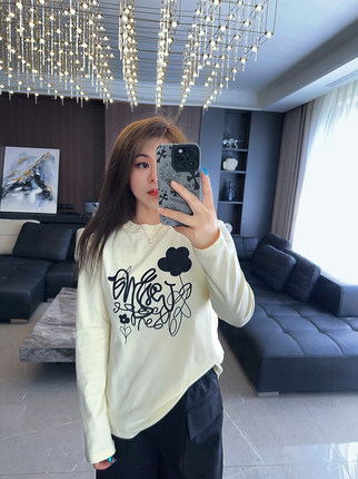 艺术花朵 大码女装胖mm2024年早秋秋冬季新款T恤打底衫清冷显瘦