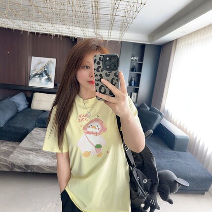 爱吃草莓的小鸭子 大码女装胖mm春夏装新款2025年短袖t恤半袖遮肉