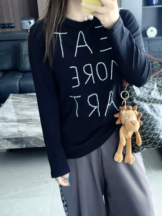 大码女装胖mm2025年早秋秋冬装新款T恤纸片人打底衫显瘦清冷时尚