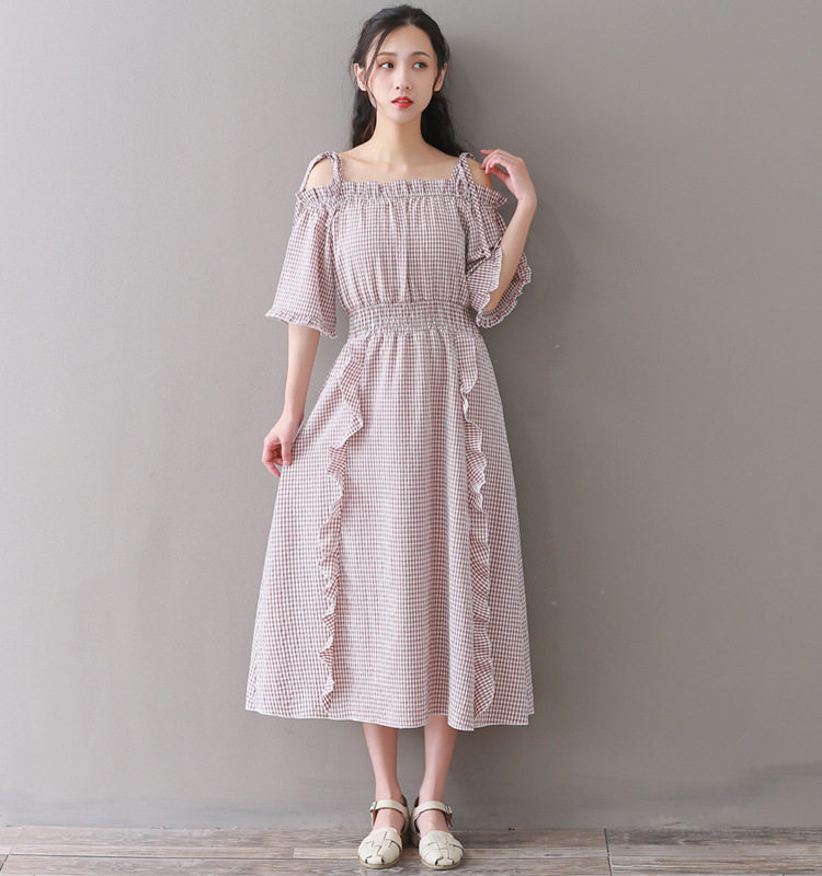 夏季款女装文艺宽松短袖露肩一字领格子花边长裙连衣裙(颜色可定)
