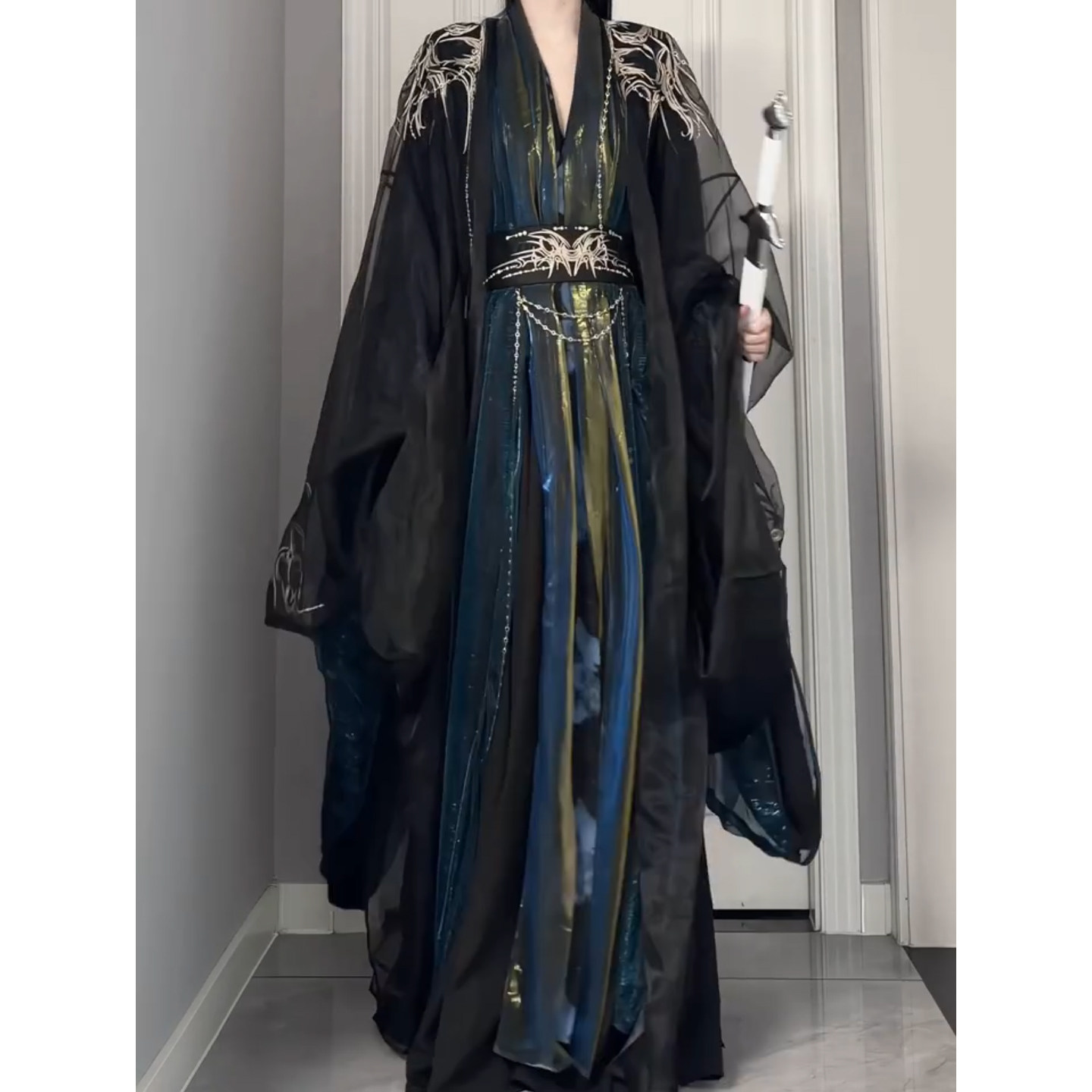 汉服男女同款重工刺绣大袖衫魏晋