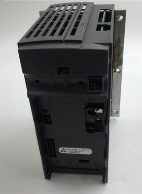 DEMAG德马格变频器DIC-4-002-C-0003-01 功能包好 现货 无上盖