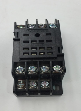 正泰中间继电器底座CZY14A 现货