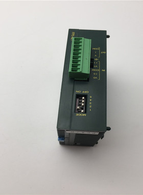 松下PLC模拟量模块FP0-A21 FPO-A21 AFP0930 功能包好 现货