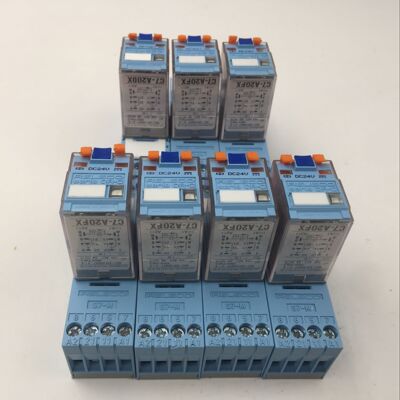 几乎全新RELECO继电器C7-A20FX含底座88元/套现货8套装机可以充新