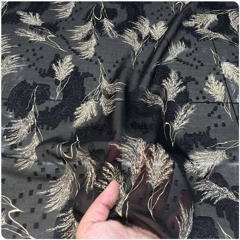 春夏新品剪花雪纺透布料连衣裙衬衫短袖飘逸不透下垂面料16