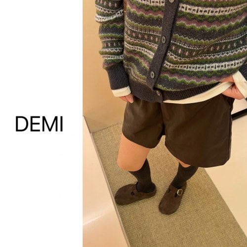 MISS RUILI 定制  2025新款皮短裤女高腰显瘦a字阔腿裤F1136