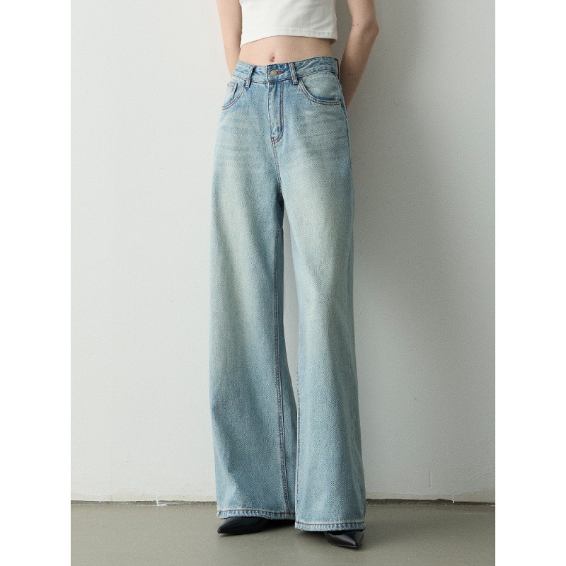 2025秋季浅蓝色梨形高腰宽松休闲阔腿牛仔裤男女同款水洗