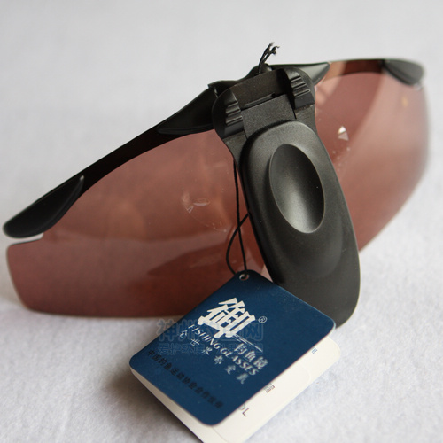 热卖御牌御008专业增晰镜钓鱼眼镜夹帽镜偏光镜三色可选