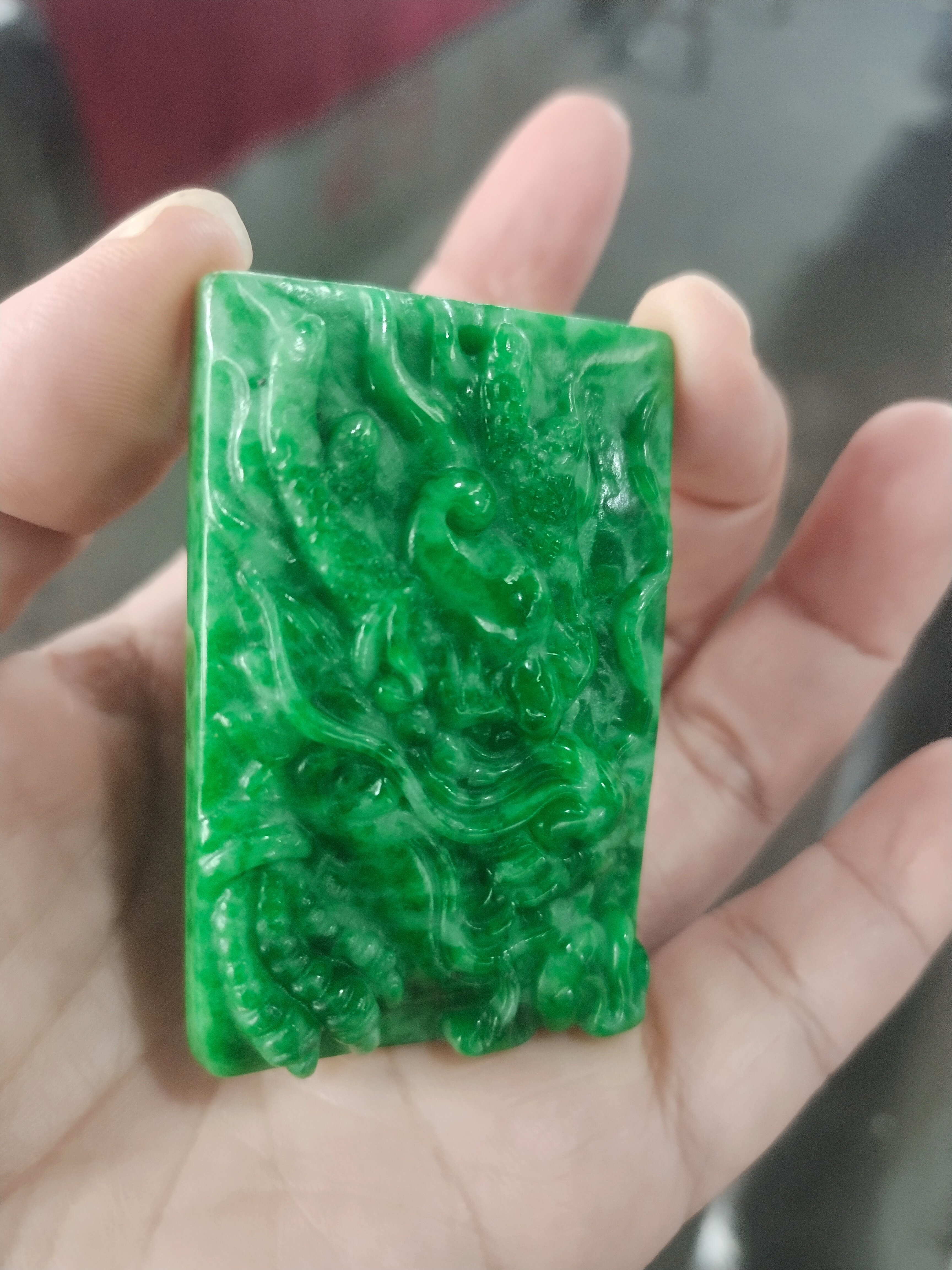 豆青满绿干青色精雕双面雕刻挂件龙霸天下玉石吊坠真玉珠宝首饰
