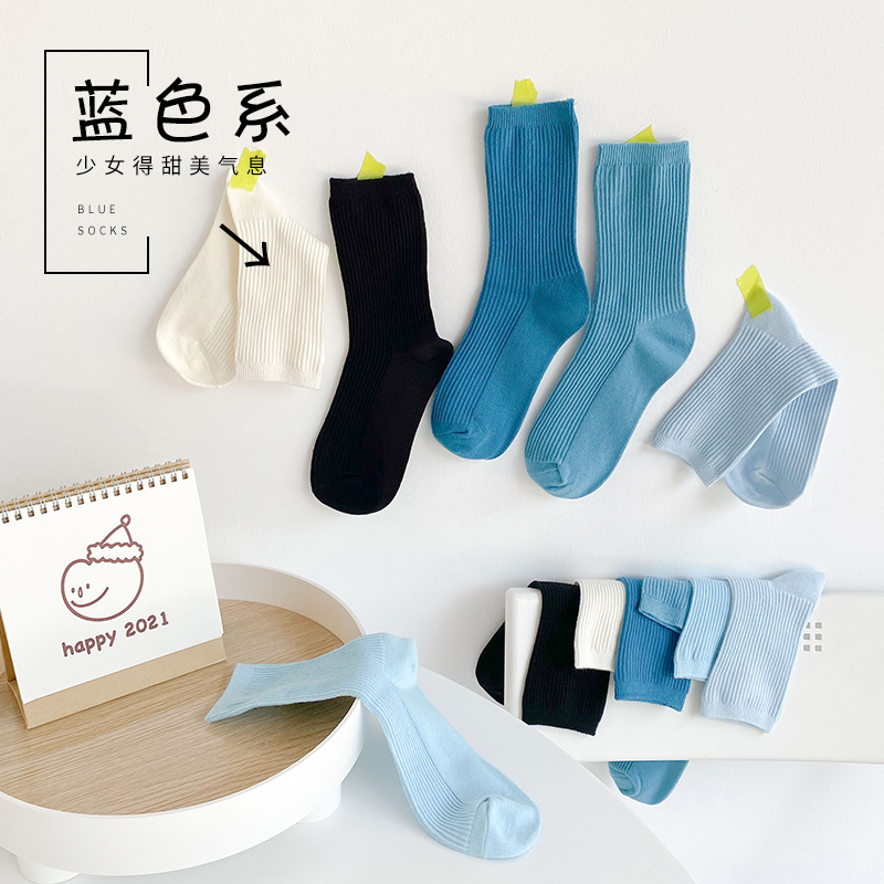 蓝色袜子女中筒袜夏季