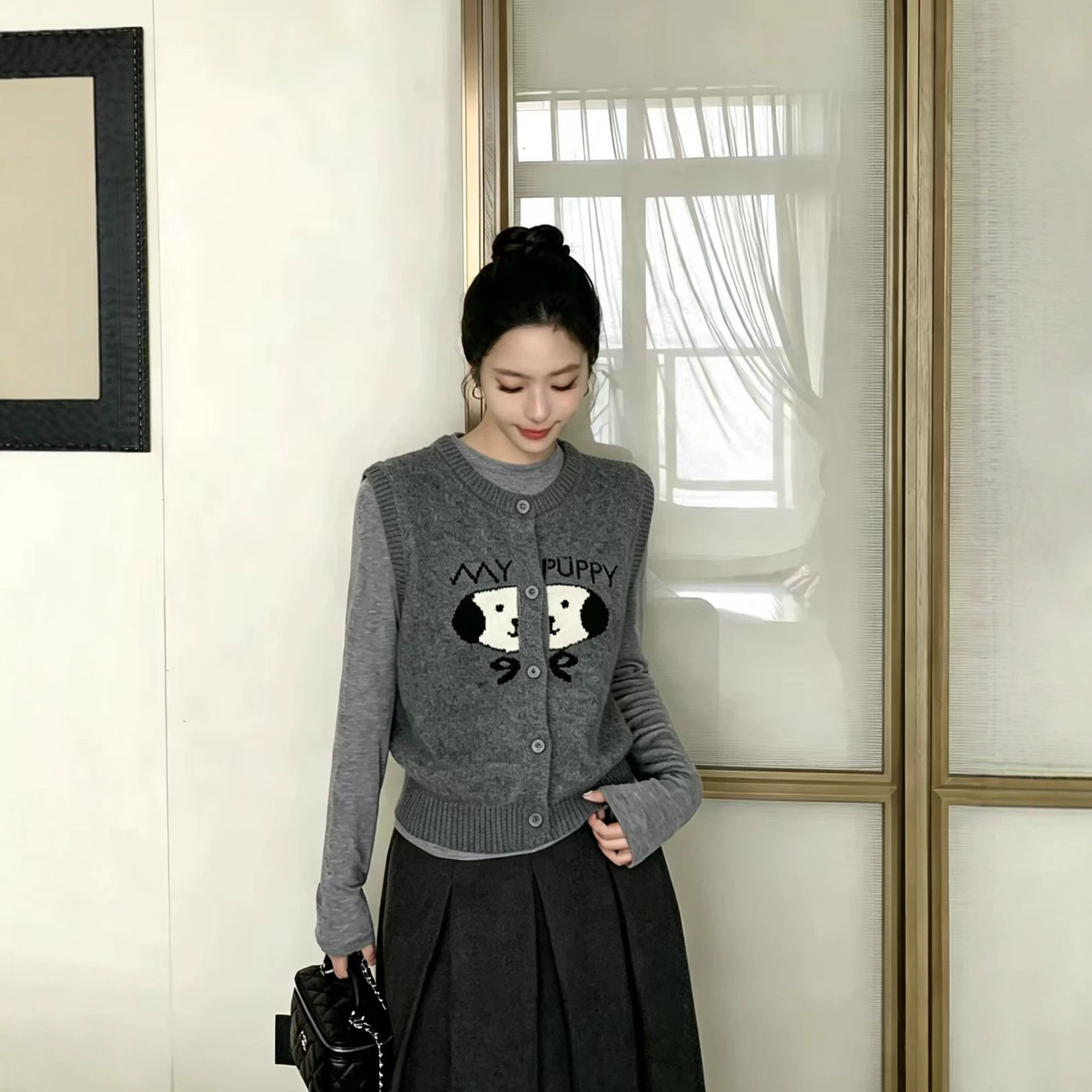 可爱图案针织马甲女外搭秋季韩系宽松圆领背心叠穿毛衣开衫坎肩女