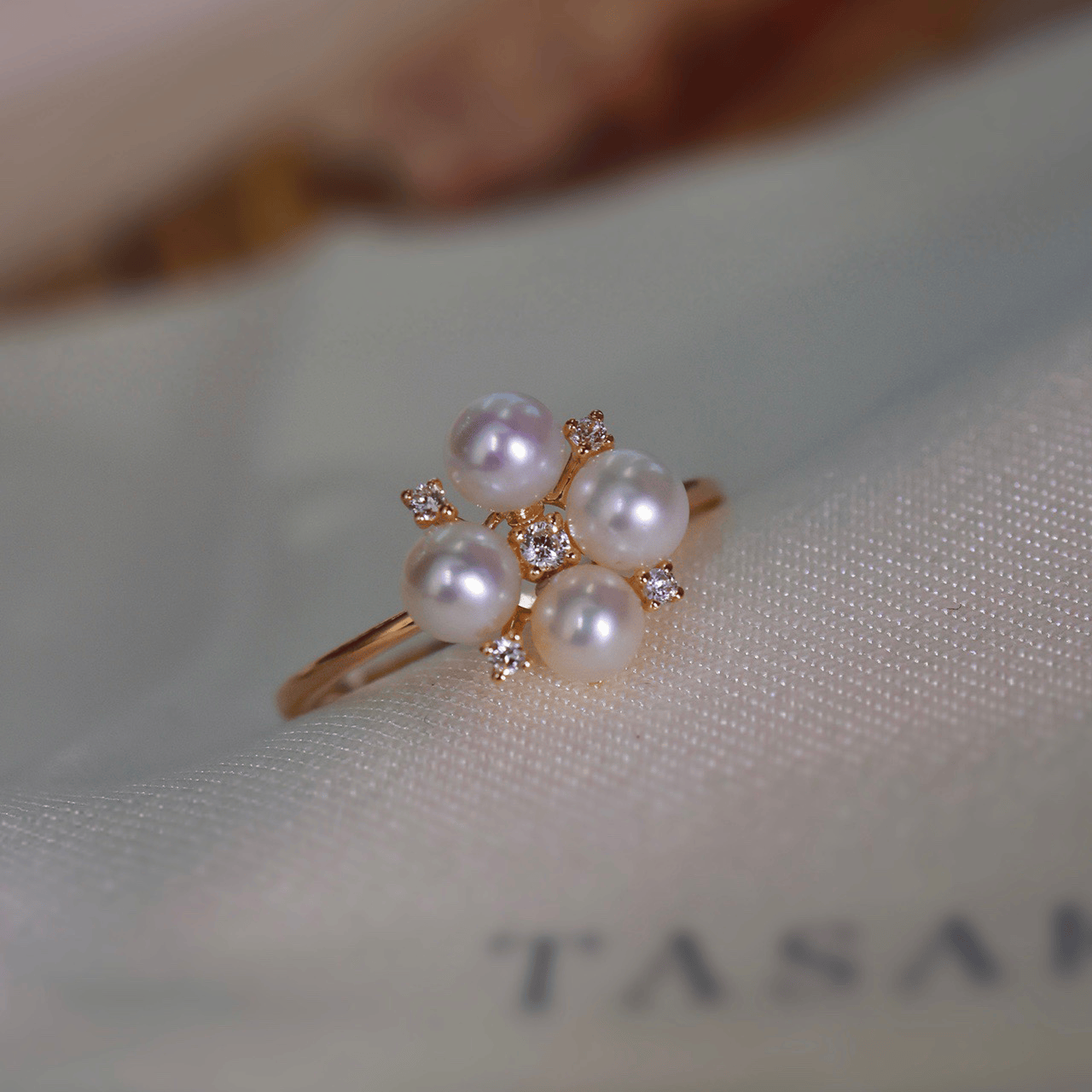 时尚圆形4-5mm清新锆石18k金空托