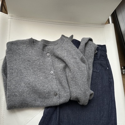 好品质极简羊毛开衫 长期主义万能搭圆领针织纽扣开衫