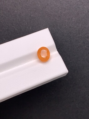 3.82克拉 坦桑尼亚天然无烧芬达 汽水色 （1121）